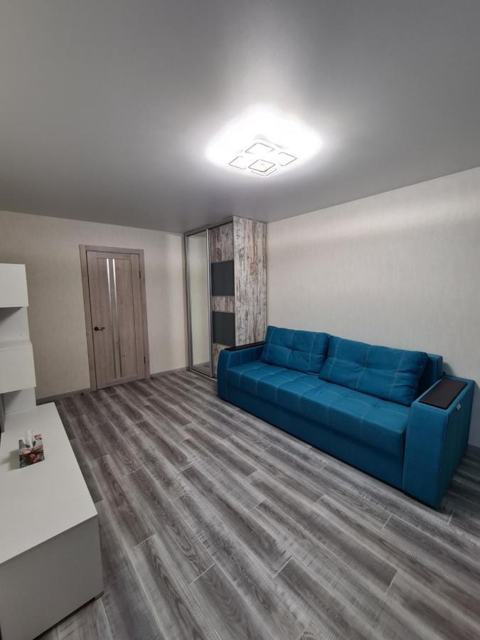 Central Park Apartment Kherson Exterior photo
